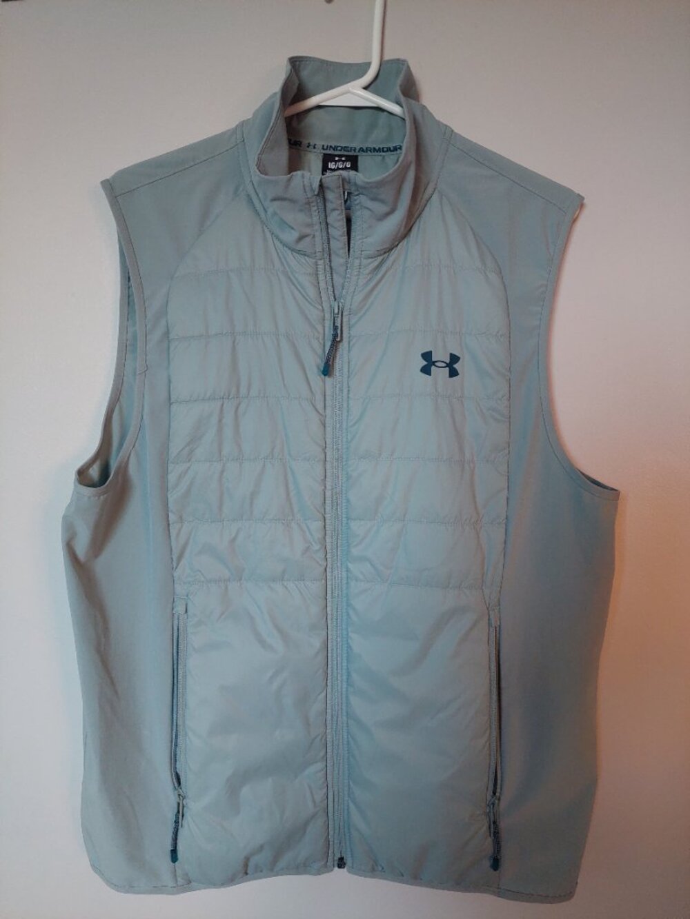 Under Armour Men's Size L UA Storm Ins UA Active Hybrid Run Vest Vest